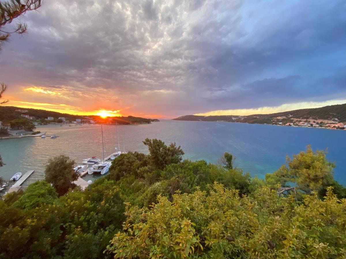 Apartements And Rooms Next To The Sea - Belveder Rab Супетарська Драґа Екстер'єр фото